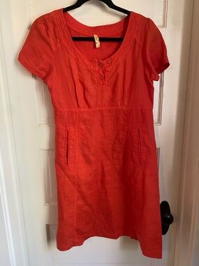 Maeve Orange-Red Short Sleeve Scoop Neck Mini Dress